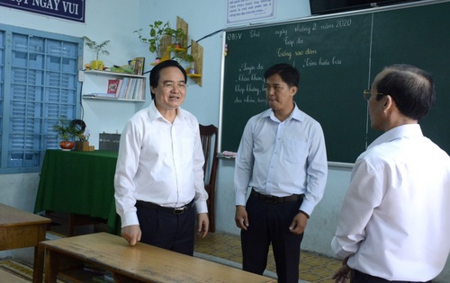 bo_truong_500_02