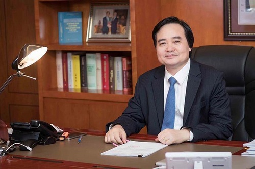 bo_truong_phung_xuan_nha_1_500