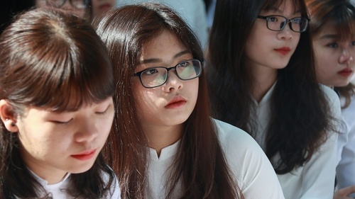 kien-nghi-khan-cap-len-thu-tuong-ve-so-phan-cac-truong-su-pham-dia-phuong_500