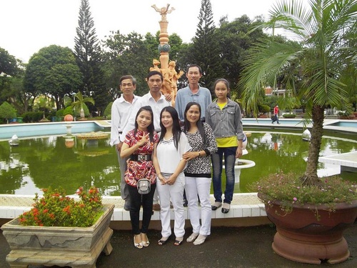 256282_450222454998928_1507417840_o_500